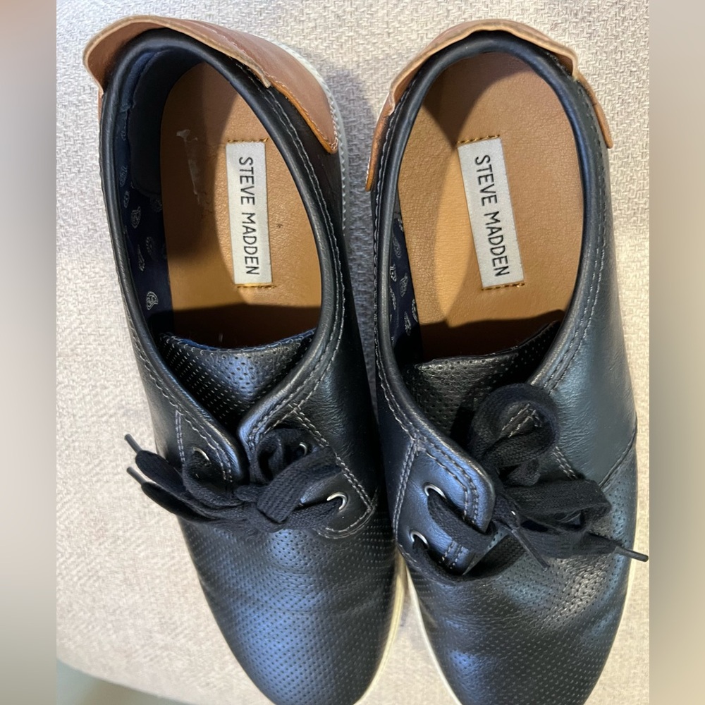 Steve Madden 11M dress shoes